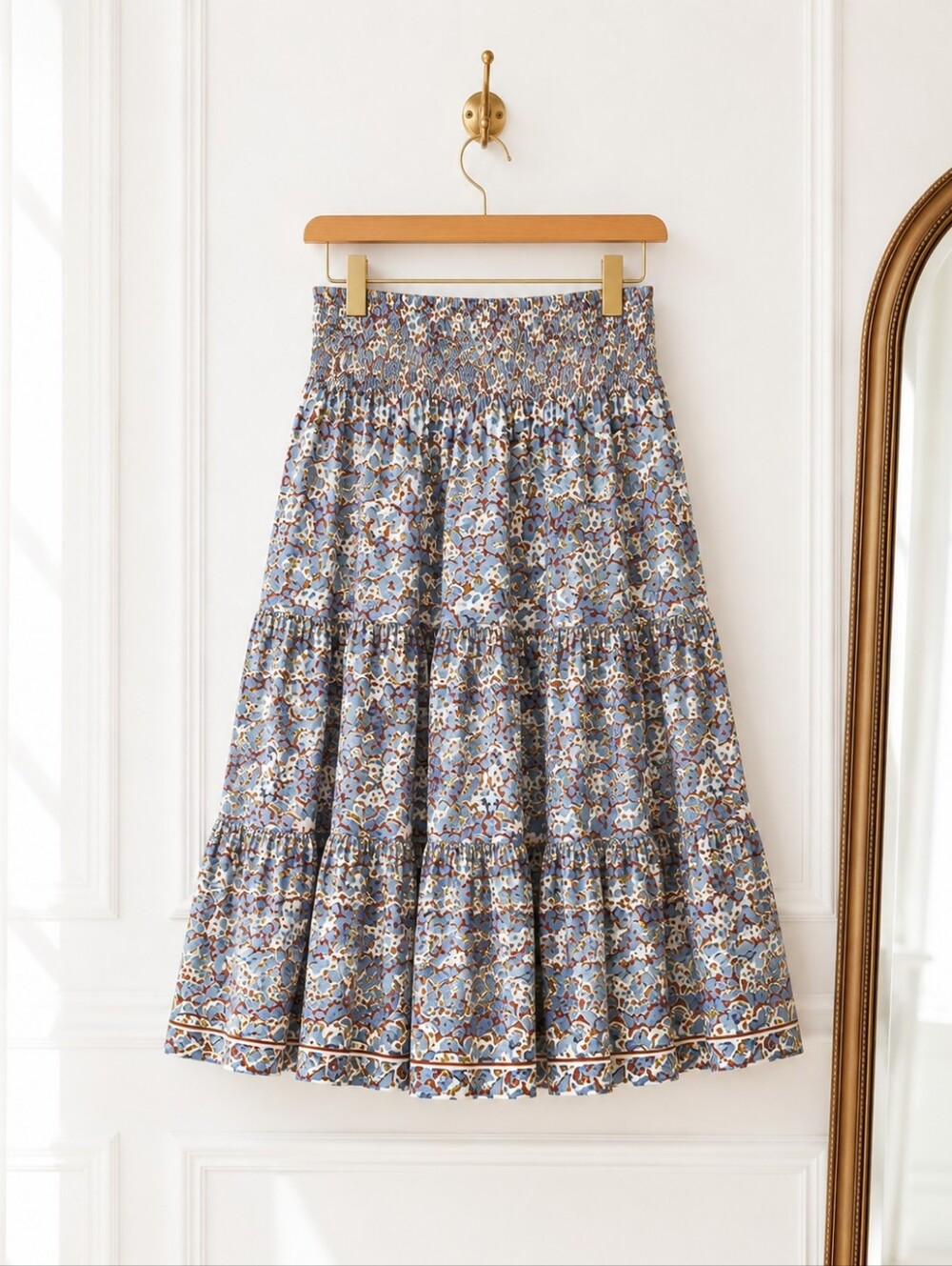 Max Studio Floral Tiered Midi Skirt Size Medium Blue Boho Pull-On Elastic Waist - Picture 6 of 8